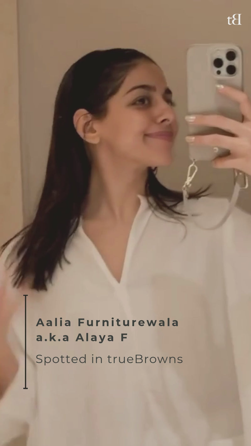 Alaya F
