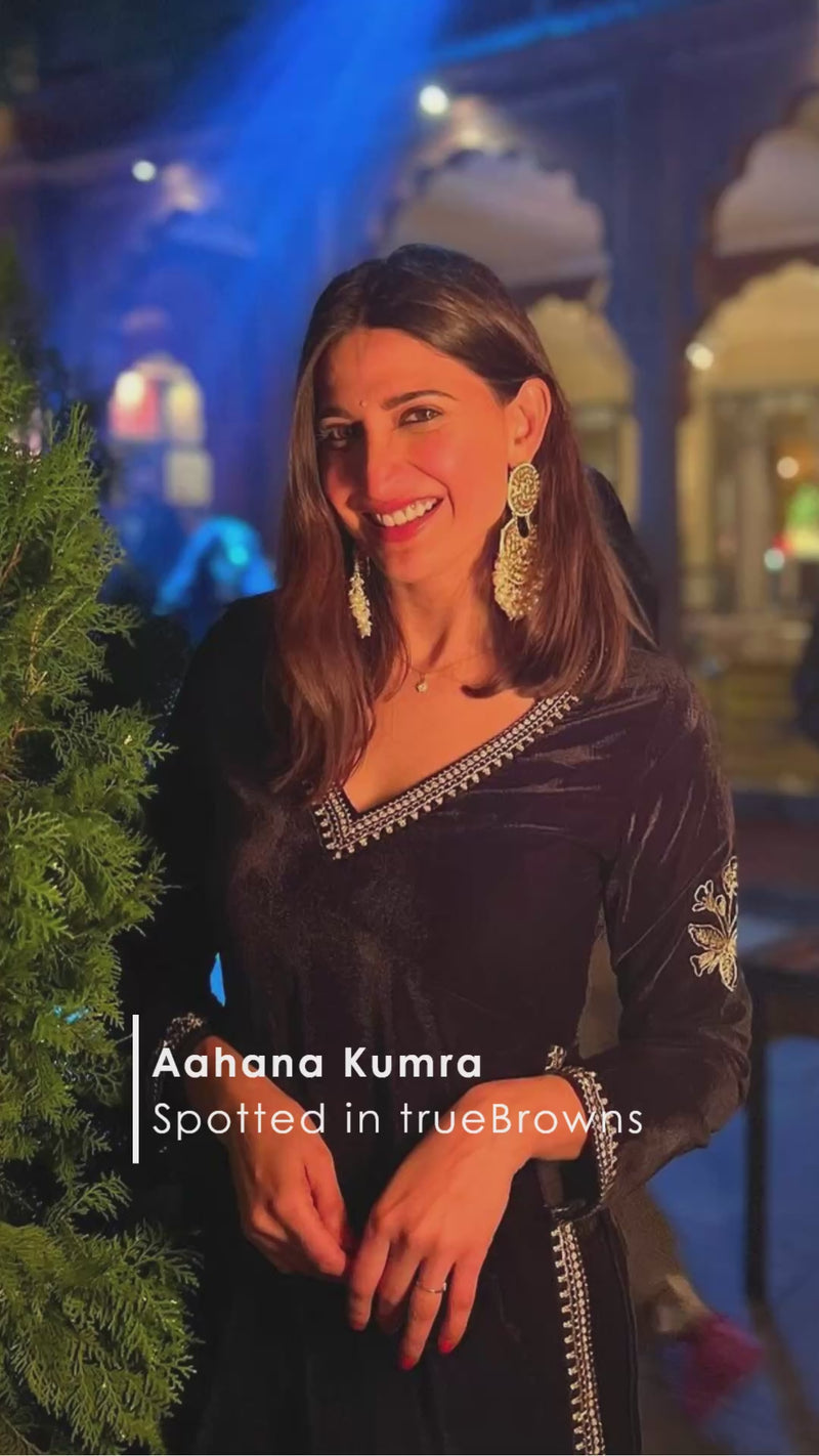 Aahana Kumra