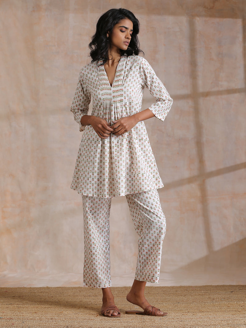 White With Small Floral Booti Print Cotton Pleated Co-Ord Set