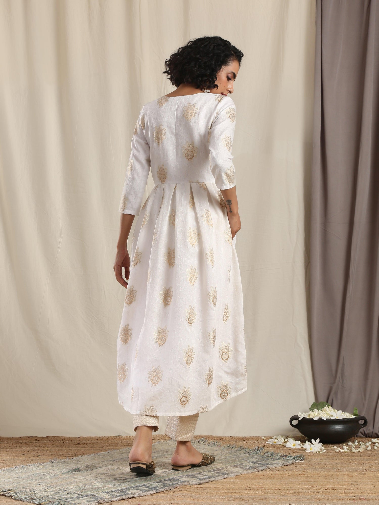 White Gold Modal Silk Pleated Kurta Pant Set - trueBrowns